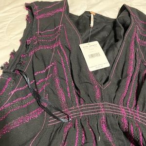 Pretty mini dress size small new with tags